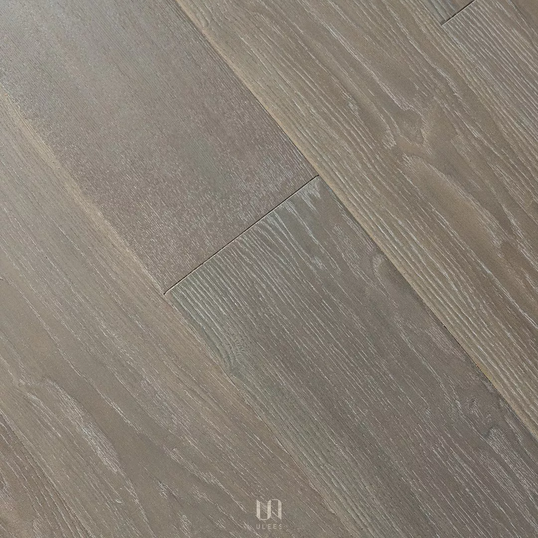 白腊木｜昀飛